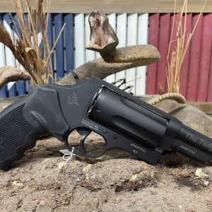 Taurus Judge - 45 Colt / 410 Bore Matte Black Oxide 3.00 in. Ribber Grip® 5RD